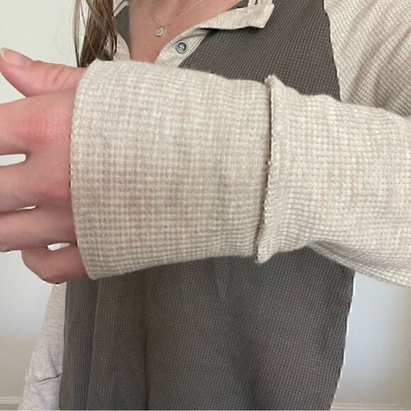 Treasure&Bond Two Toned Waffle Top - Picture 4 of 6